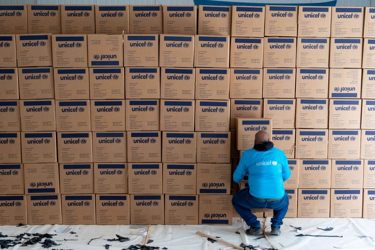 يونيسف تطلق مناشدة لمساعدة الأسر الفقيرة في فصل الشتاء