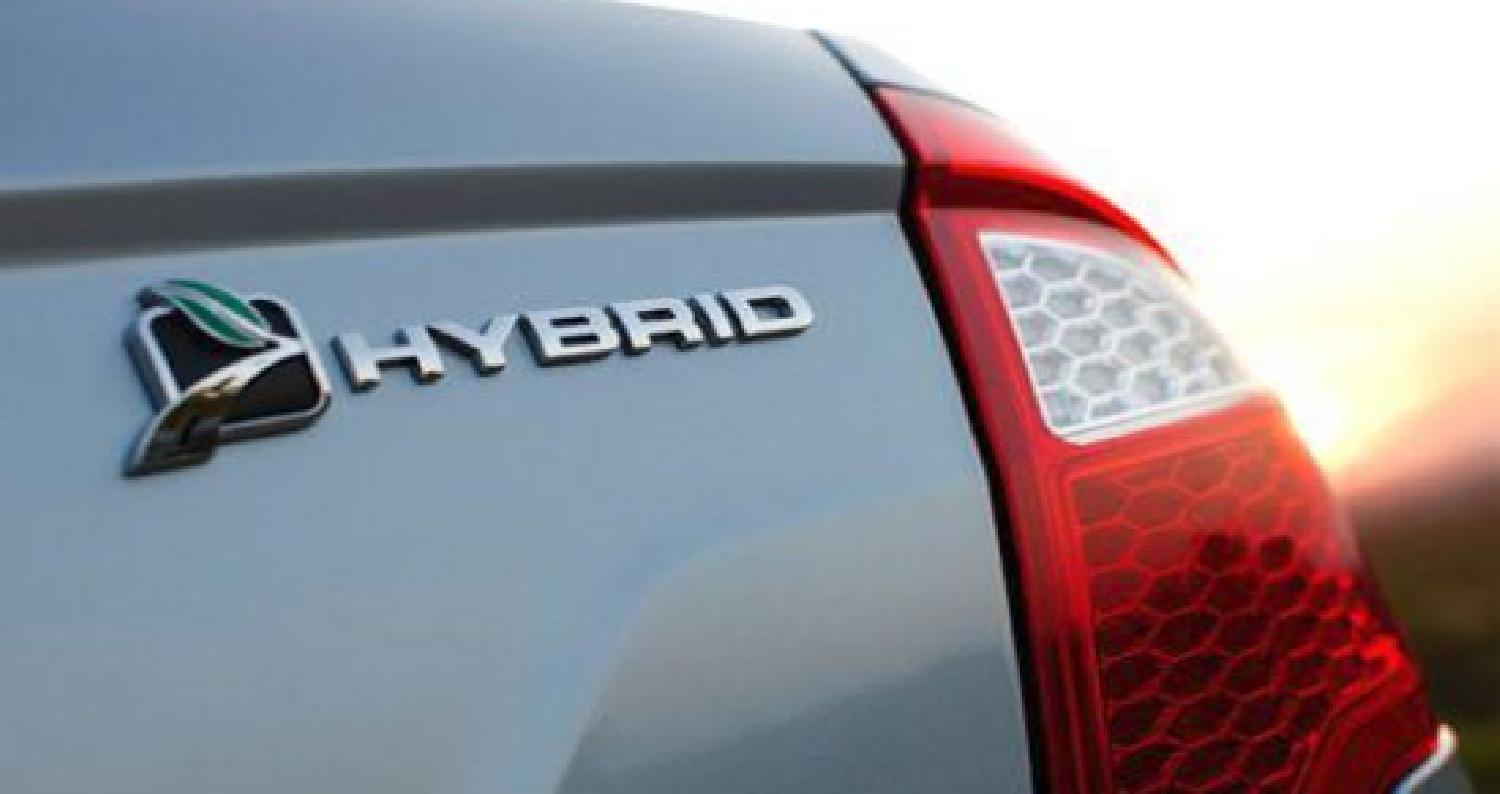 أسعار المركبات ترتفع بمقدار 1500 دينار.. والهايبرد 3 الآف دينار