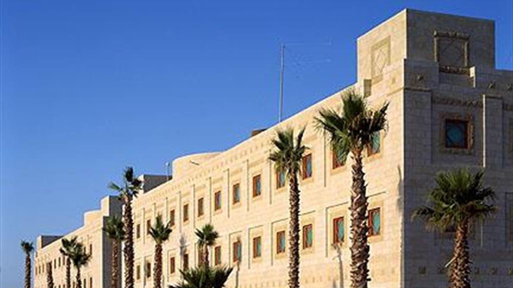 السفارة الامريكية تدعو المسافرين الى الولايات المتحدة لإجراء فحص كورونا