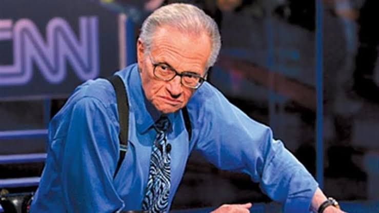 وفاة إسطورة الاعلام الامريكي لاري كينغ