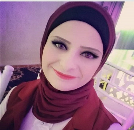 الشاعرة غادة عقل ... تتعبد في محراب القلم وتبتهل في زوايا الكلمة