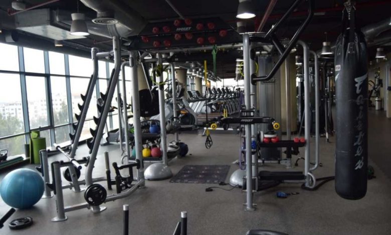 إعادة فتح مراكز اللياقة والمسابح اليوم