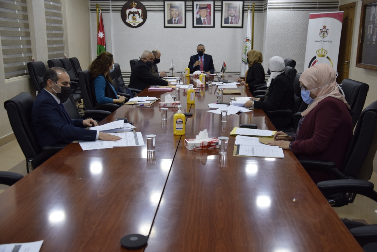 انعقاد الاجتماع الاول لفريق محور التمكين / الخدمات الاجتماعية المنبثق عن الاستراتيجية الوطنية للحماية الاجتماعية