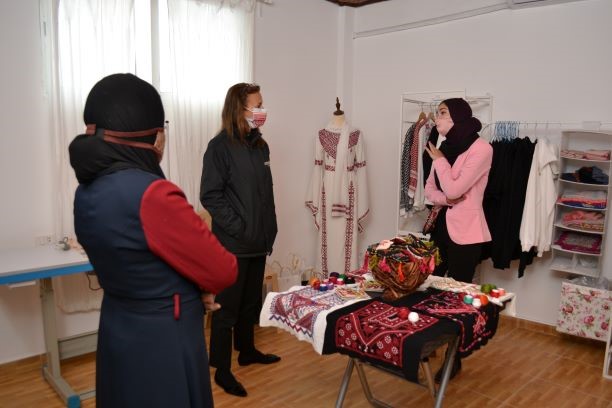 اليونيسف تطلق مبادرة الشابات في مخيم جرش في يوم المرأة العالمي