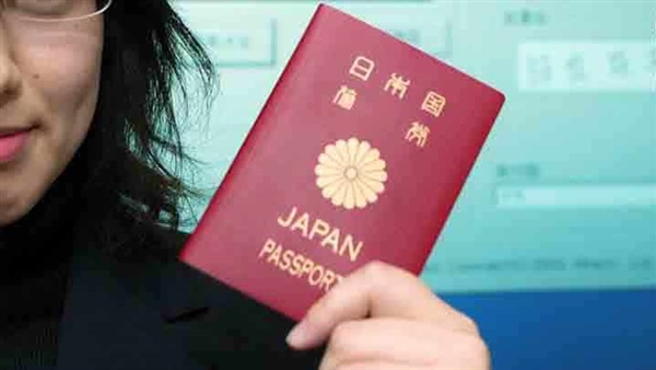 اليابان تجهز لإصدار جوازات سفر خاصة بالحاصلين على التطعيم لتعزيز السفر
