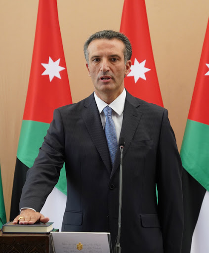 وزير السياحة والاثار يشارك في معرض السفر العربي في دبي