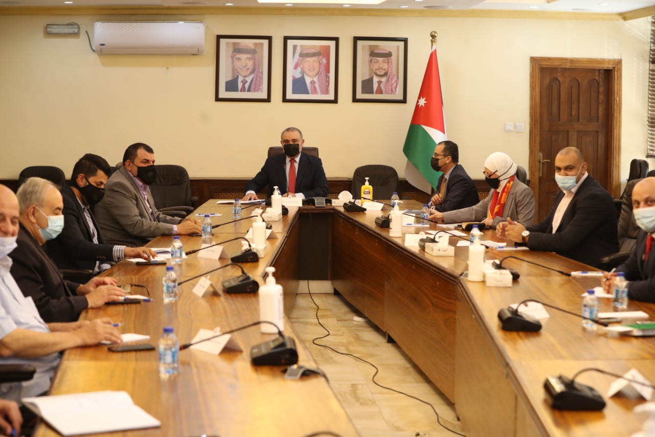 وزير التخطيط يعرض مصفوفة الإصلاحات على القطاع الخاص