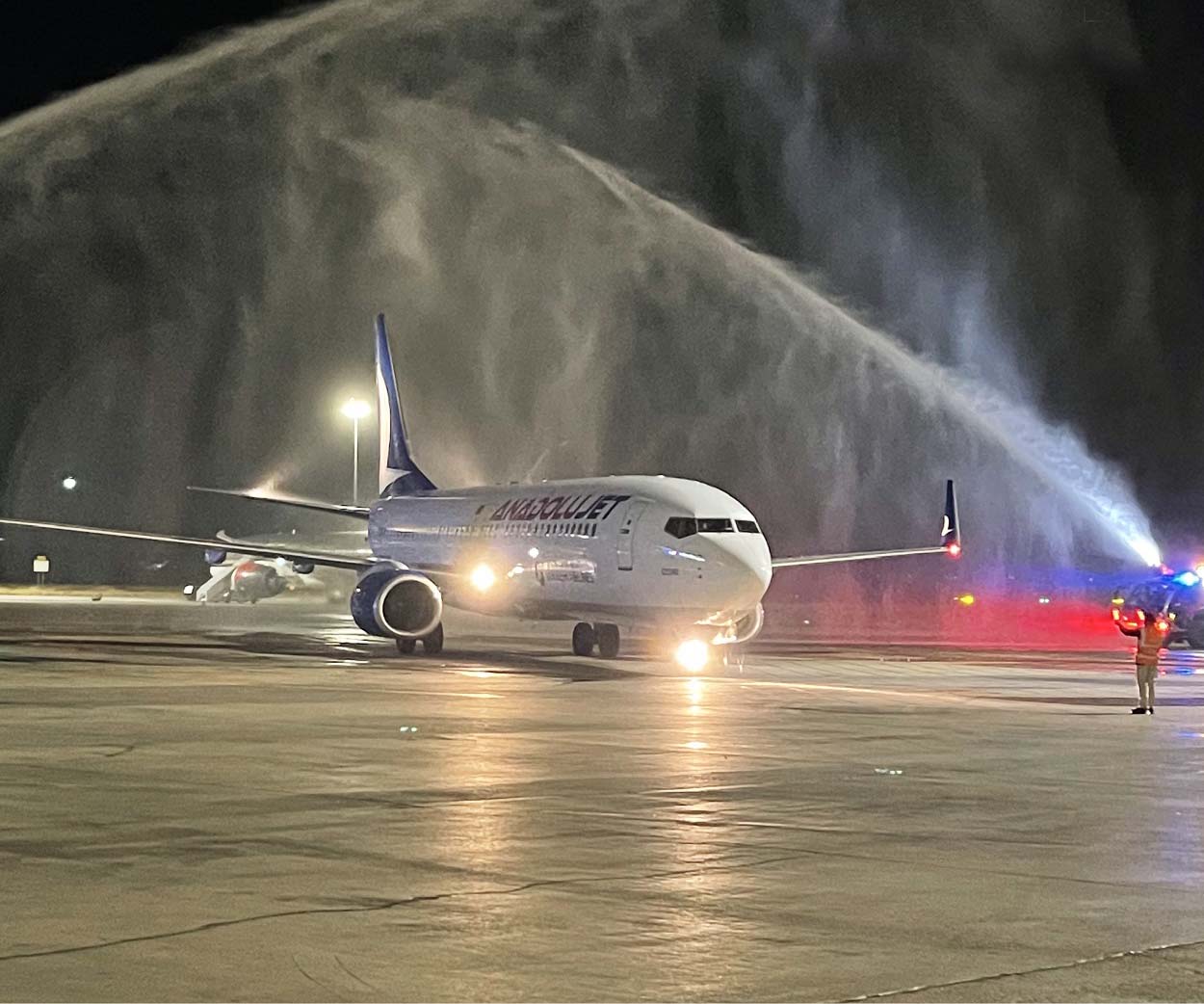 مطار الملكة علياء يستقبل أولى رحلات طيران أناضول جت