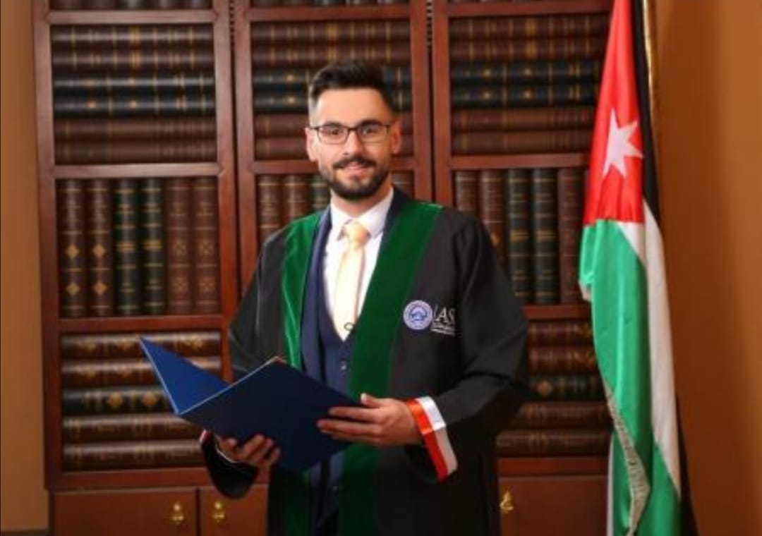 الف مبروك تخرج رعد العبوشي من جامعة العلوم التطبيقية