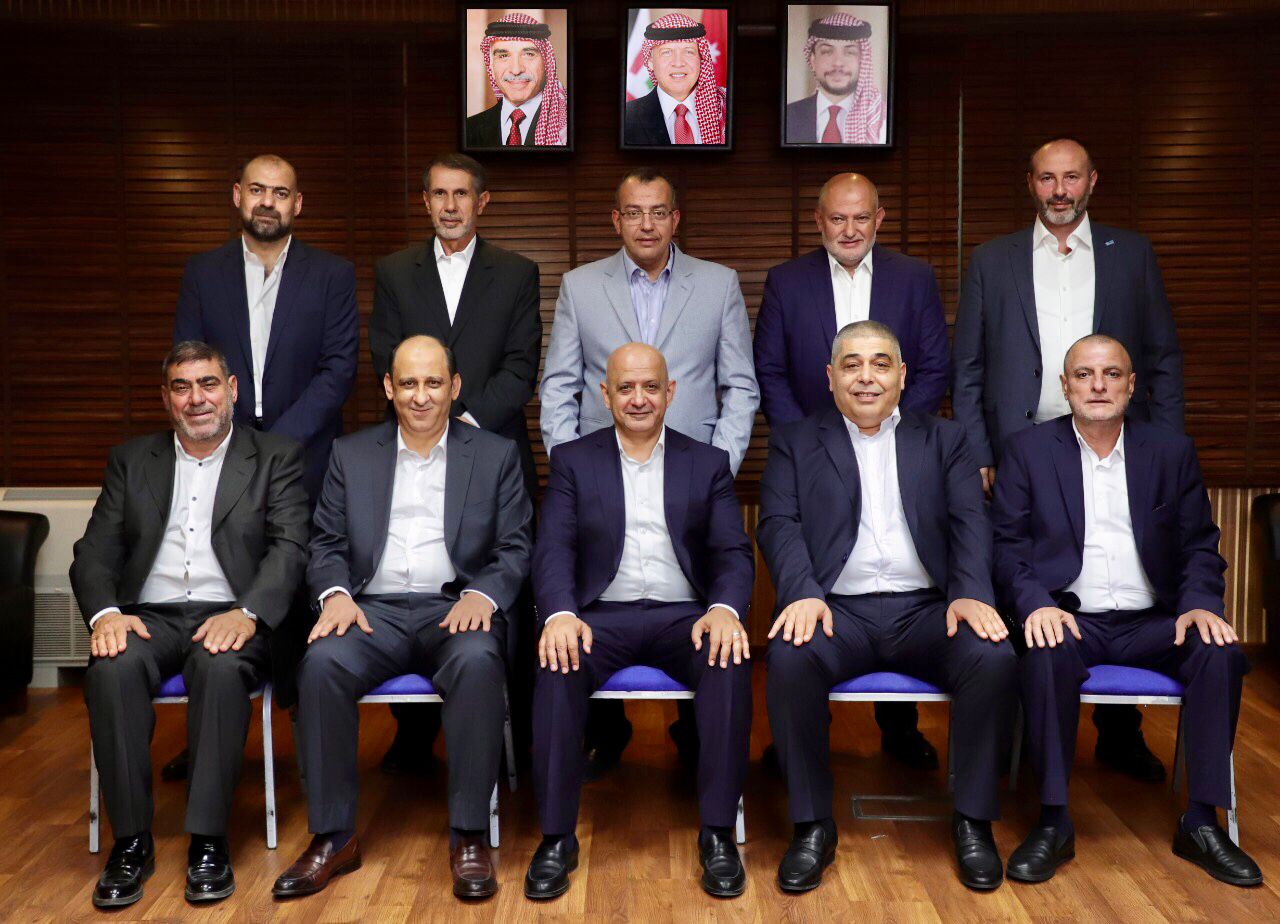 خليل الحاج توفيق نقيبا لتجار المواد الغذائية لدورة جديدة