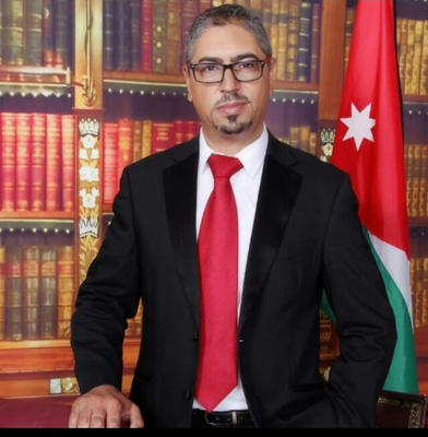 العميد الجديد لكلية الطب في مؤتة يرد على منتقدي تعيينه 