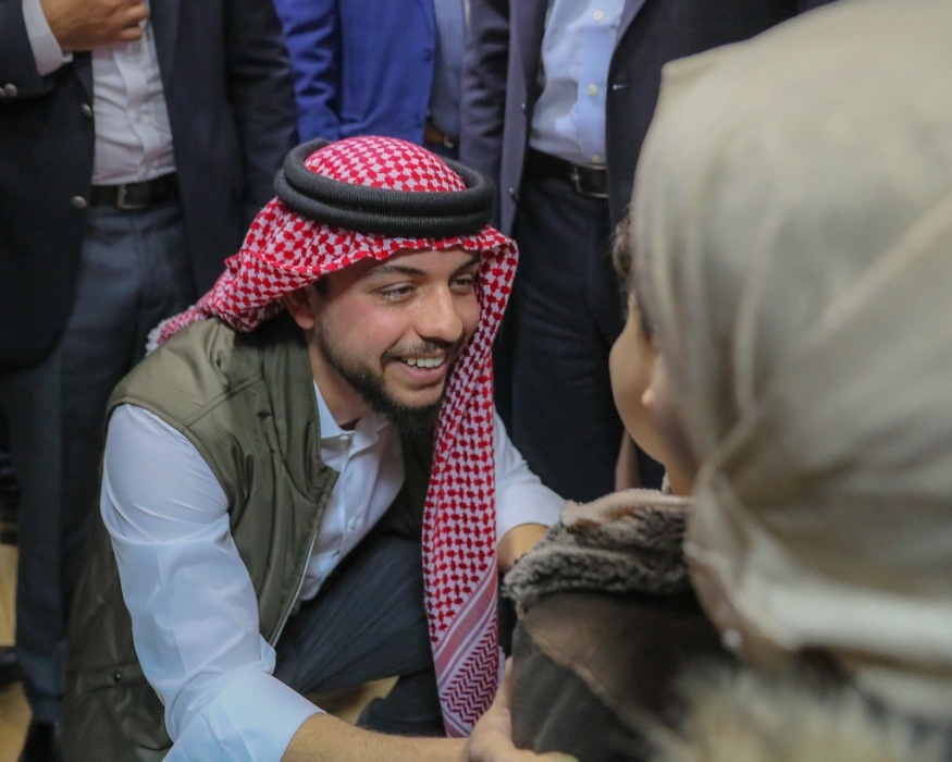 ولي العهد يزور قرية "بئر مذكور" في قضاء وادي عربة