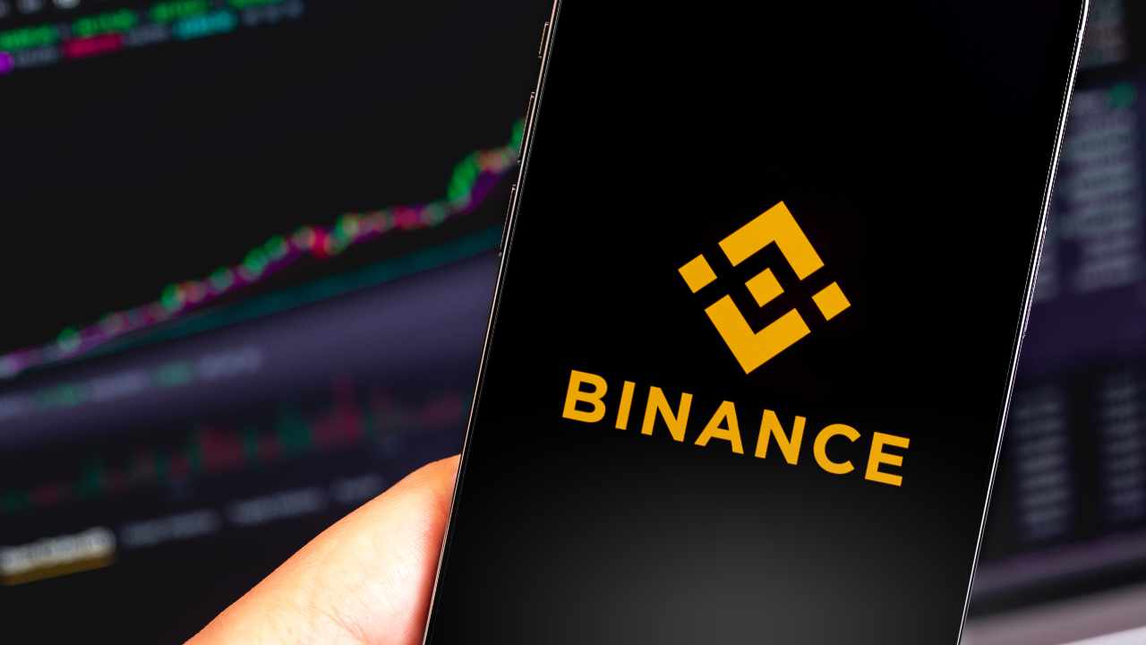 Binance للعملات المشفرة تُقيّد حسابات عملاء في نيجيريا بسبب مخاوف أمنية