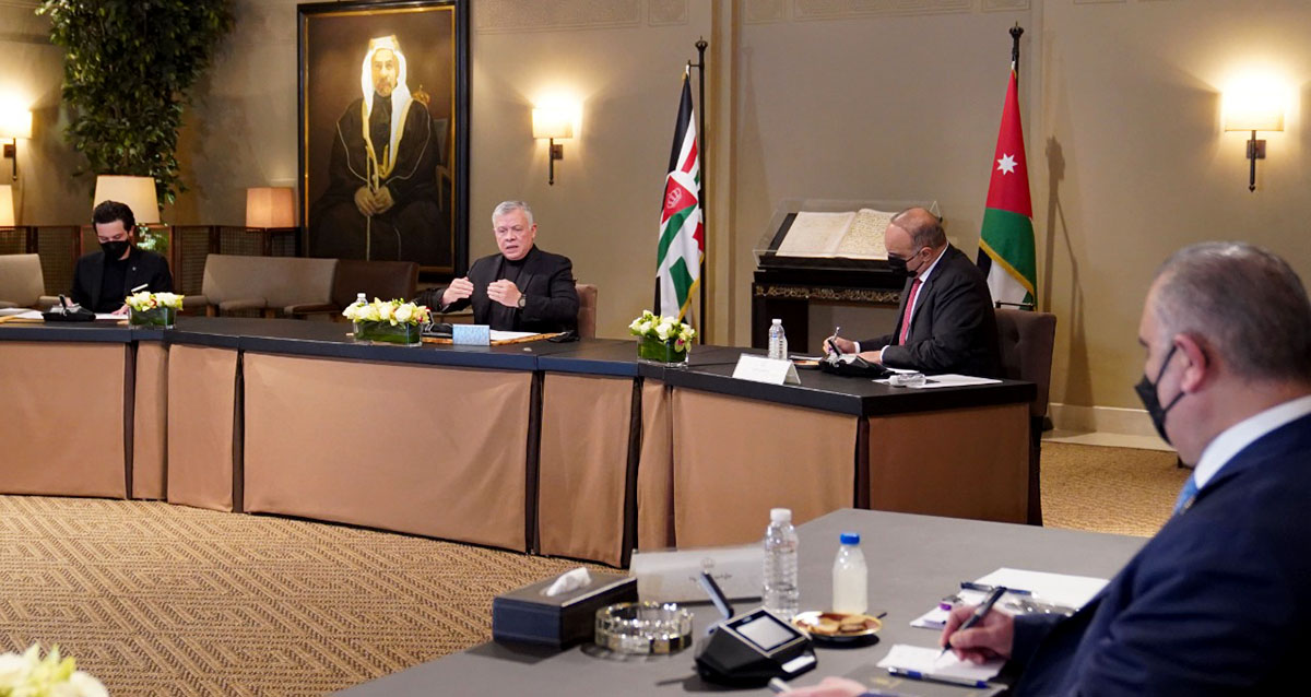 King stresses the need to forge ahead with administrative reform