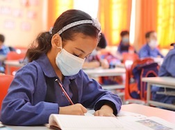 Schools should be ‘last to close, first to open’ - UN agencies