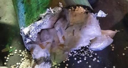 إحباط تهريب 200 ألف حبة مخدر مخبأة في جسم شاحنة