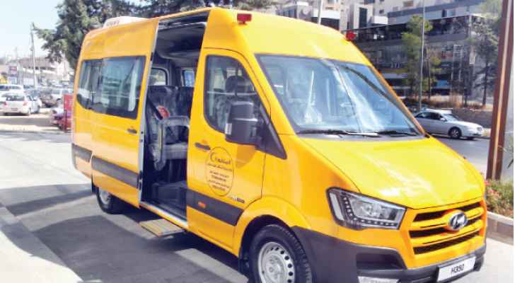 "النقل البري" تدعو  الراغبين للاستثمار في مجال النقل المدرسي