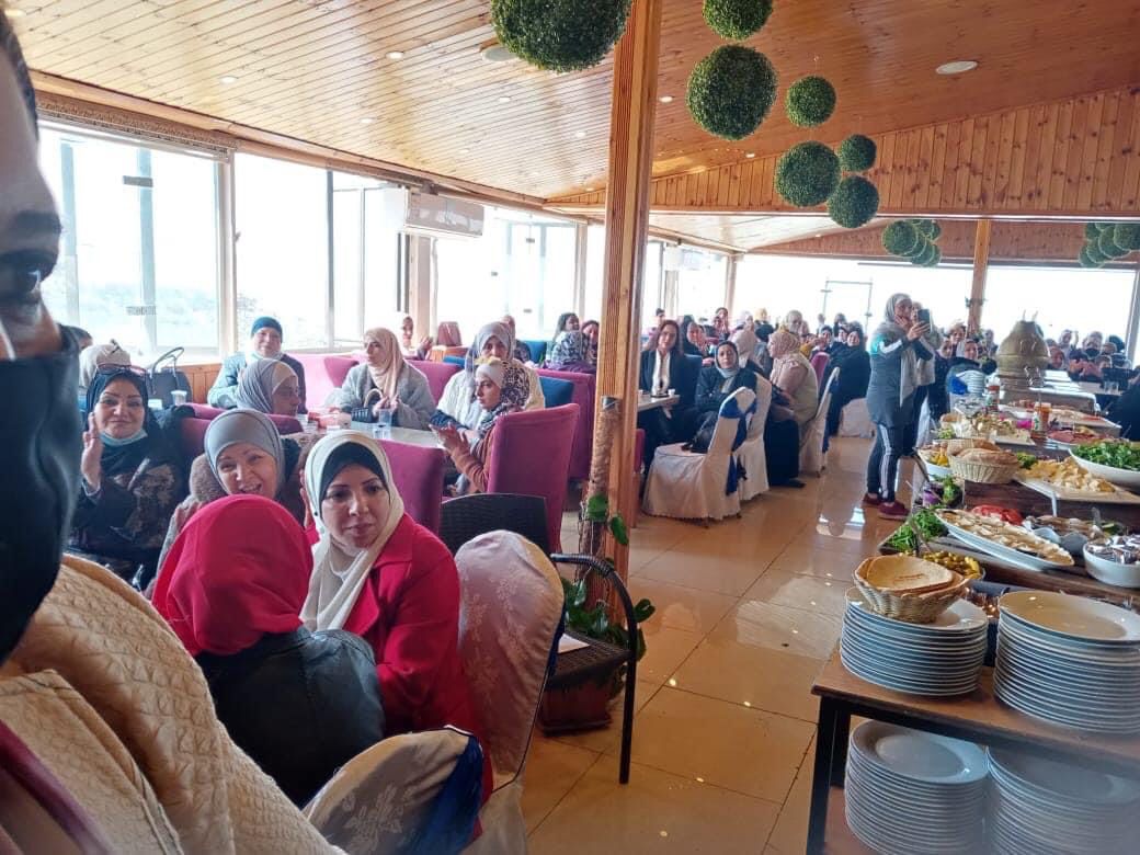 إجتماع حاشد لسيدات أبو نصير دعماً للمرشح سلطان العواملة