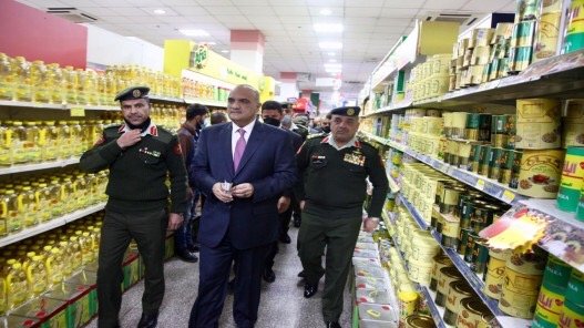 رئيس الوزراء يؤكد ضرورة توفير مخزون كافٍ من السِّلع للمواطنين