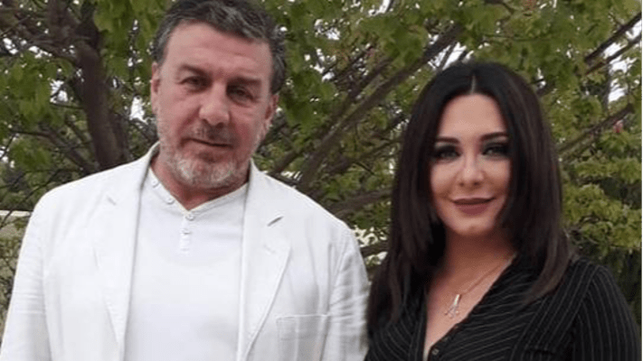 سلاف فواخرجي تُعلن إنفصالها عن وائل رمضان