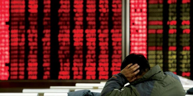 خبراء يتوقعون استمرار هبوط الأسواق المالية الامريكية