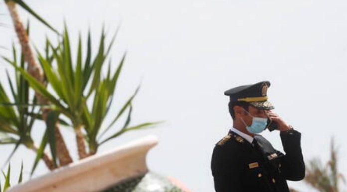 مسؤول بأكبر بنك حكومي في مصر يسرق مبلغا ضخما ويهرب خارج البلاد