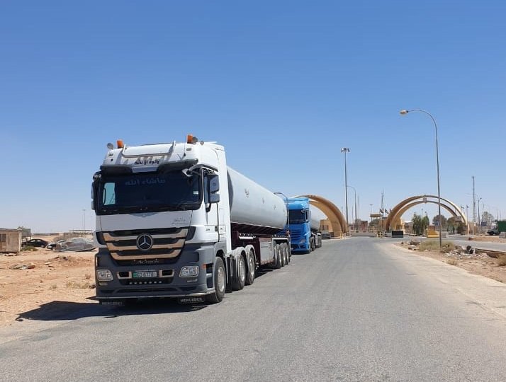 دخول 40 صهريج نفط إلى الأردن من العراق يومياً