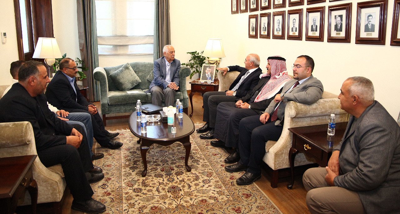 العيسوي يلتقي أعضاء مجلس اعمار بصيرا