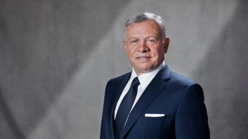 King departs for Egypt, Cyprus