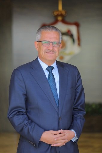 اليوم غير الأمس ..يكفي