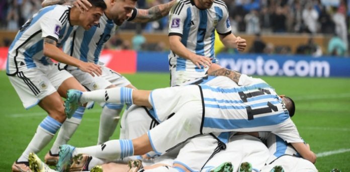 الأرجنتين تهزم فرنسا وتظفر بكأس العالم