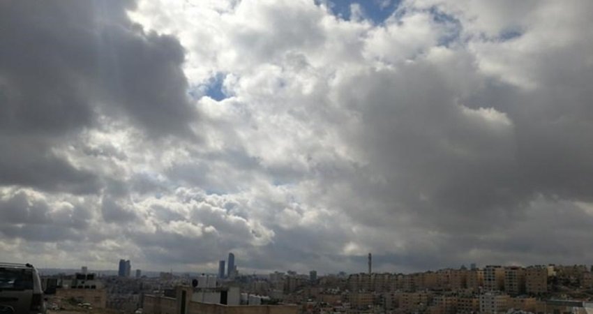 تعليق دوام مدارس حكومية اليوم..أسماء