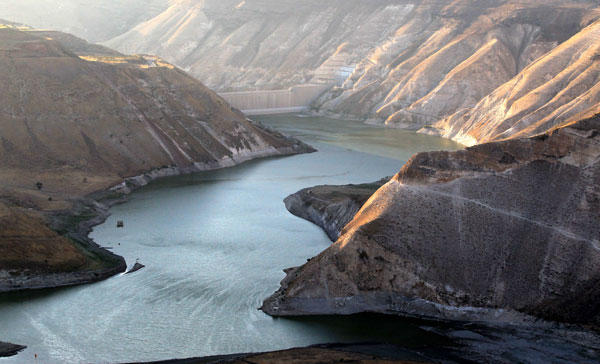 كم خزنت سدود الأردن مياه خلال المنخفض؟