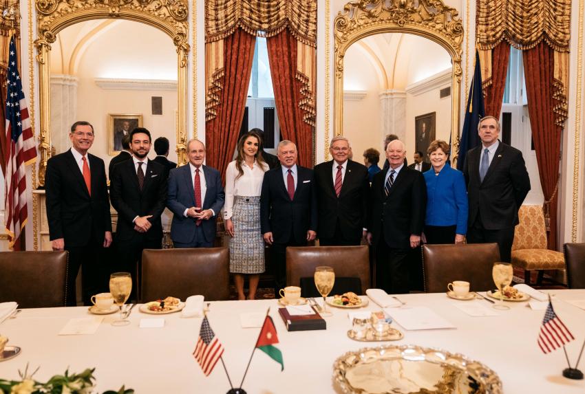 الملك يواصل لقاءاته في الكونغرس ويجتمع بعدد من لجان مجلس الشيوخ