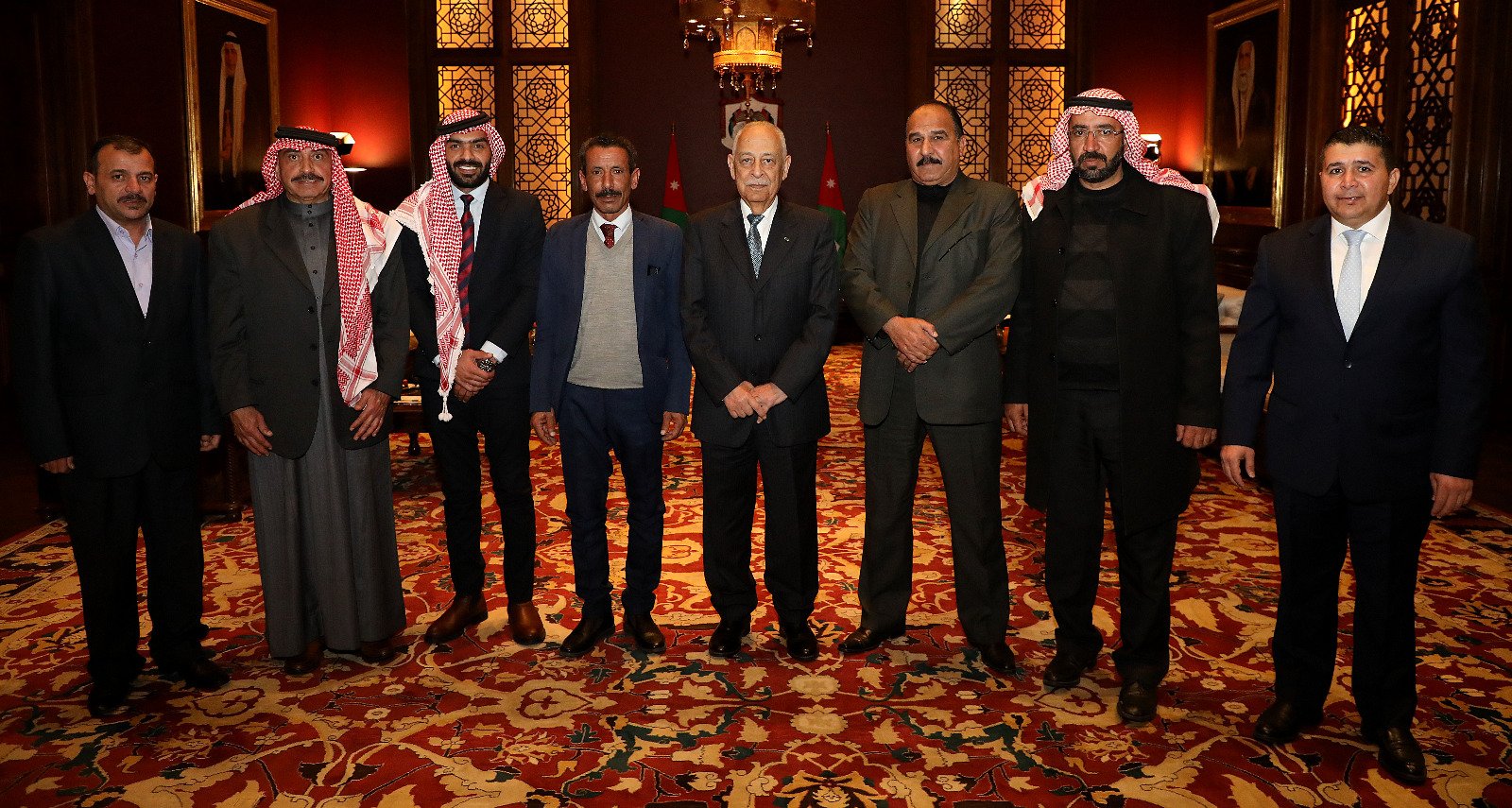 العيسوي يلتقي مجموعة من أهالي ووجهاء قضاء الموجب