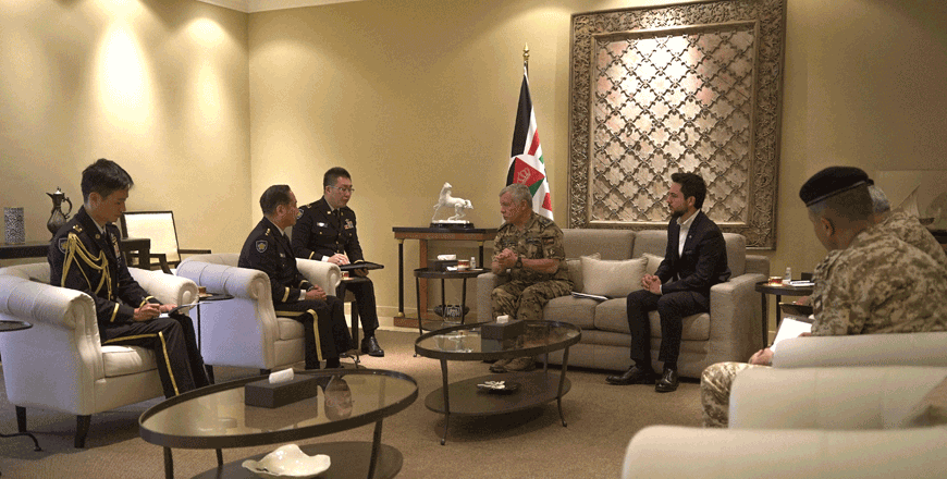 King receives Japan Self-Defence Forces chief of staff