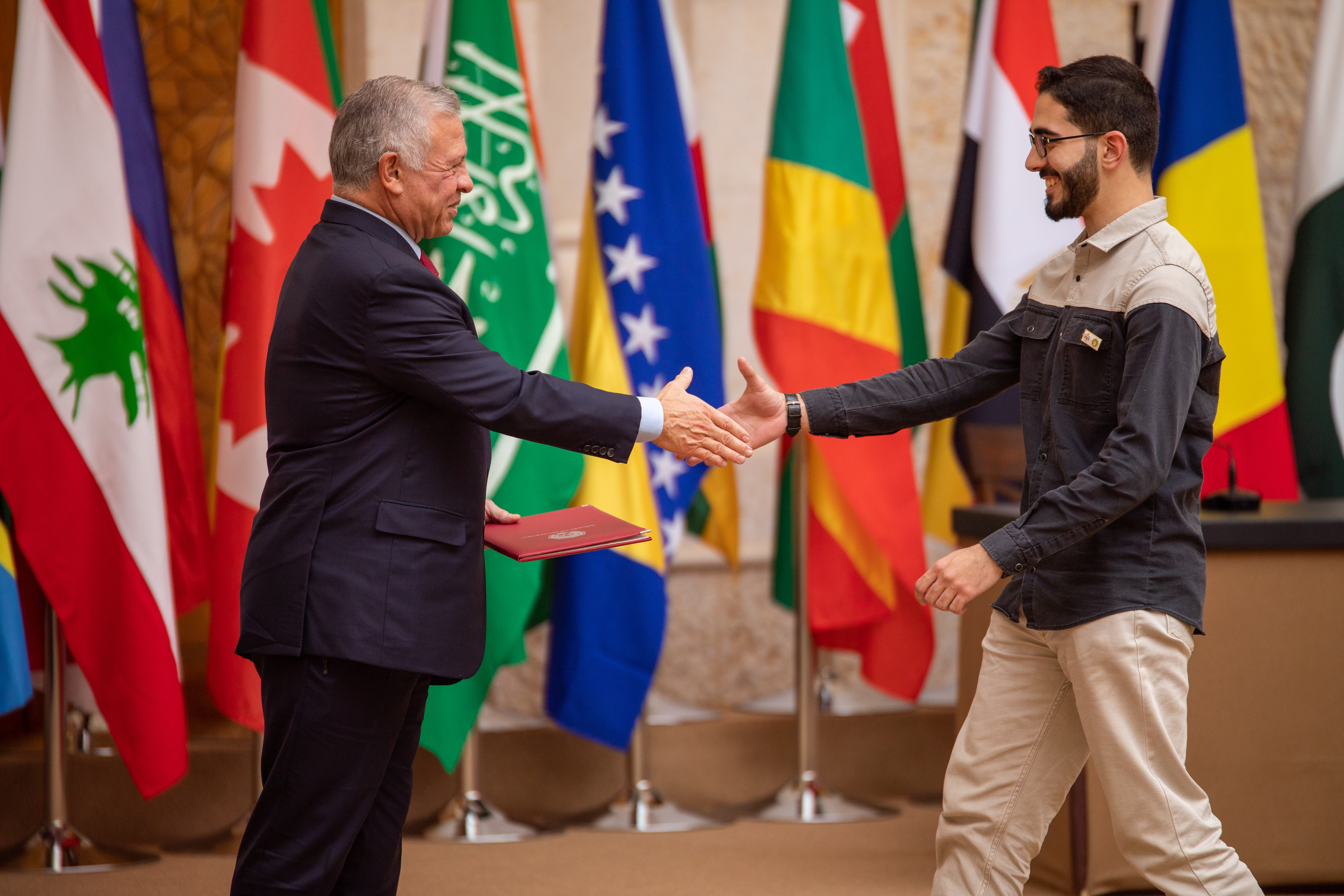 King honours winners of Quran competition