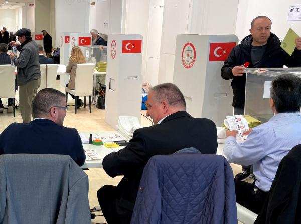 بعد فرز جميع الأصوات أردوغان يحصل على 49.35٪