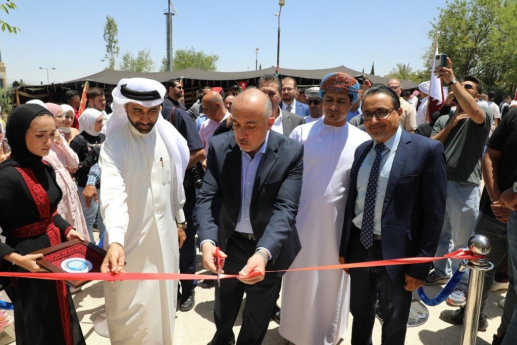 جامعة العلوم التطبيقية الخاصة تحتفل باستقلال الأردن السابع والسبعين بمشاركة كبيرة من الدول