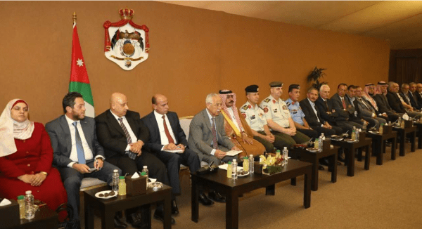 بتوجيهات ملكية .. العيسوي يلتقي وجهاء وممثلي محافظة عجلون