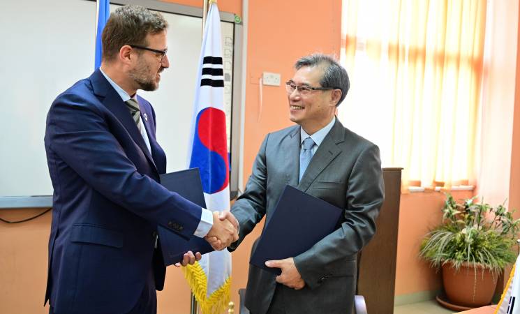 Korea and Unrwa renew their strong partnership and commitment to supporting palestine refugees