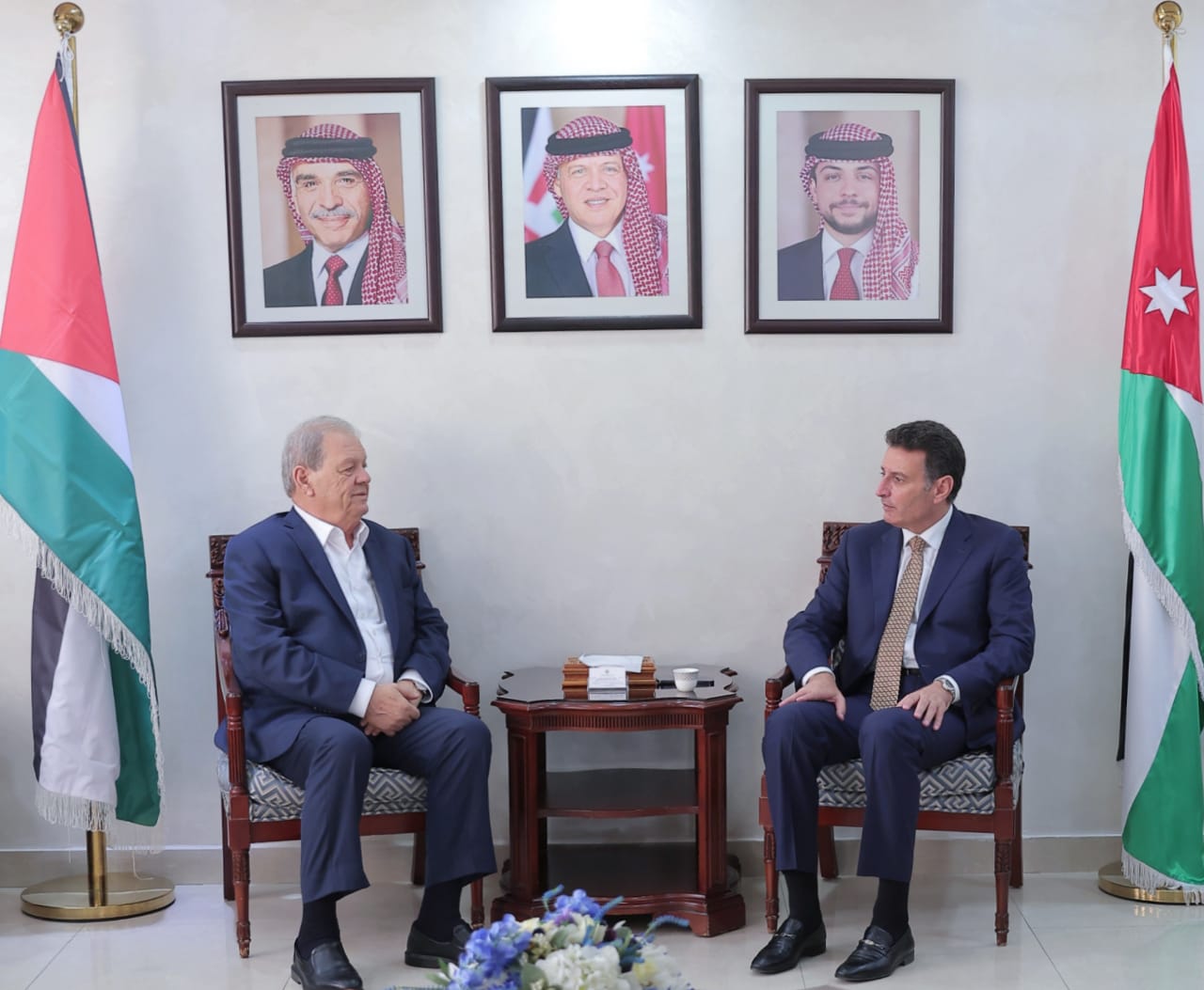 Parliament speaker meet Head of Palestinian National Council