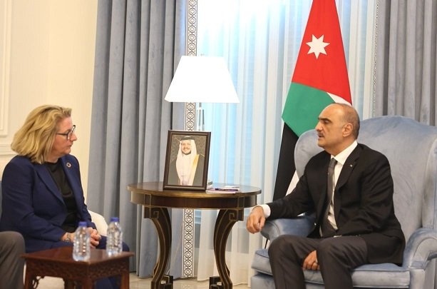 German minister visits Jordan, pledges support for development and refugees