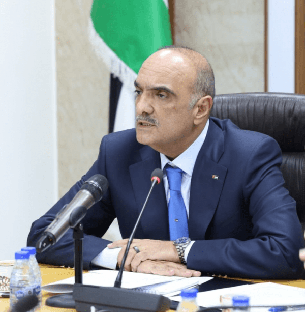 الخصاونة: غياب الحل السياسي سينقلنا لانفجار أكبر ورفضنا اشعارا إسرائيليًا بإخلاء الميداني