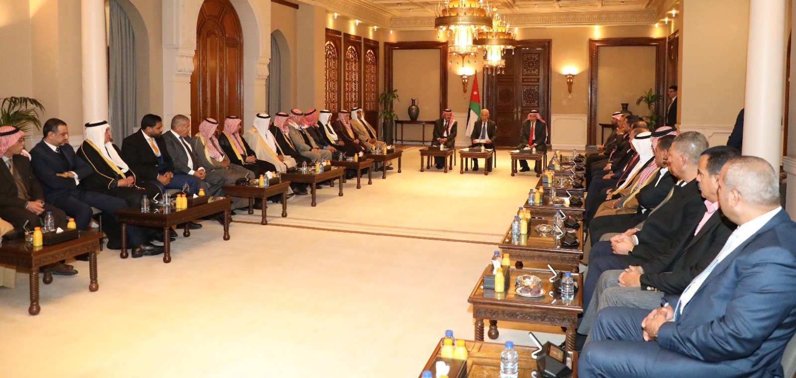 العيسوي يلتقي شيوخ ووجهاء من عشائر بئر السبع بالأردن