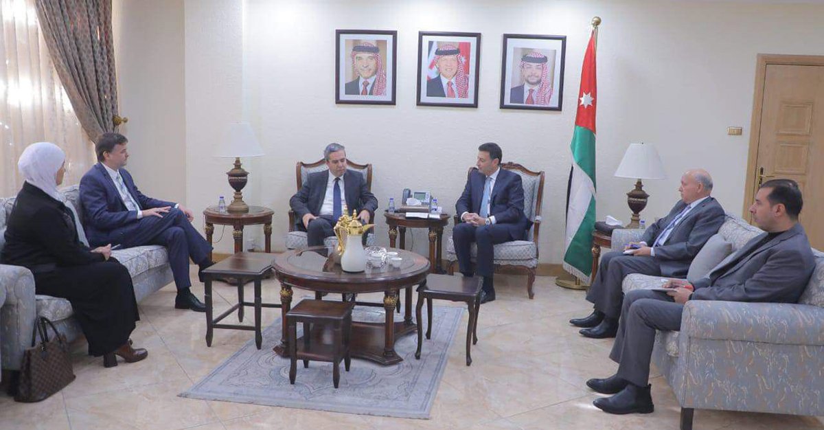 House speaker Safadi , Hungarian ambassador discuss Gaza , bilateral ties