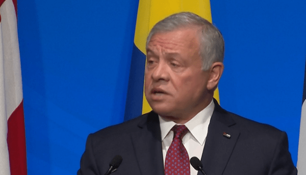 King calls for global solidarity and action on refugees