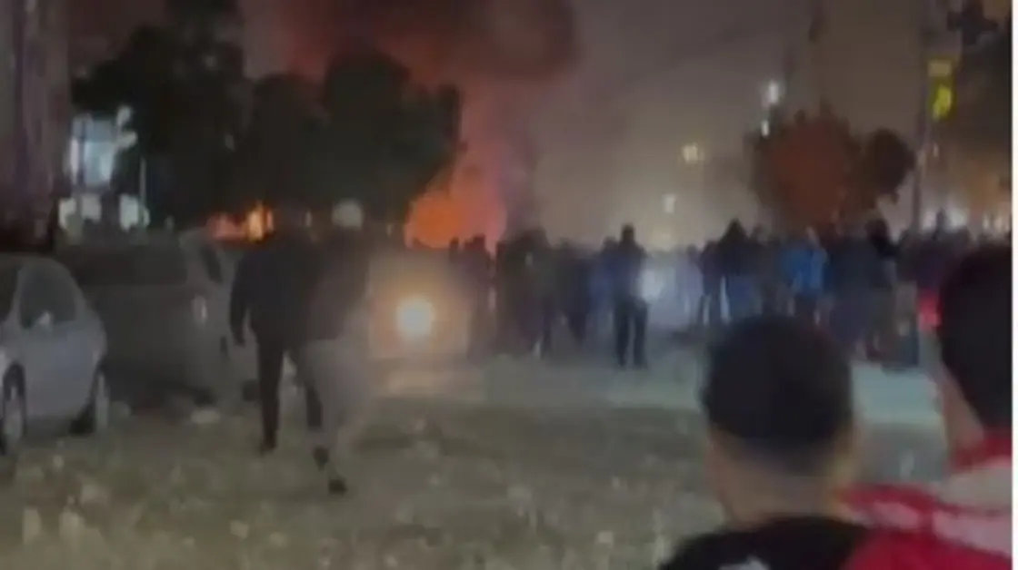 Explosion rocks Hezbollah stronghold