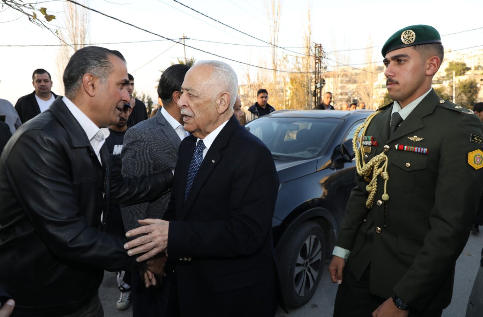 مندوبا عن الملك وولي العهد.. العيسوي يعزي عشيرة الشبلي