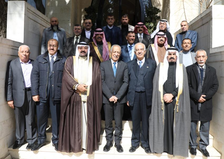 العيسوي يلتقي شيوخا ووجهاء من سحاب وشبابا من العقبة